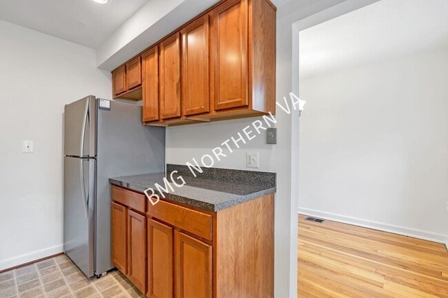 Building Photo - 3612 S Taylor St