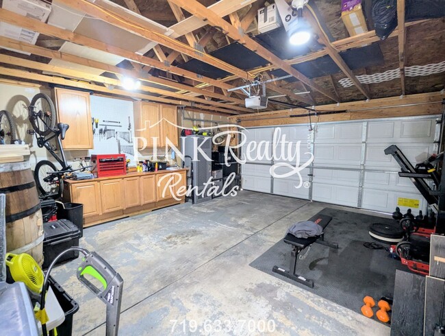 Building Photo - 2465 Gilpin Ave