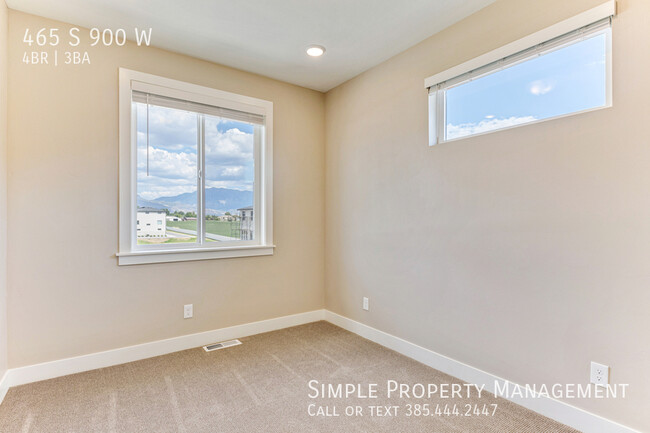 Building Photo - 465 S 900 W