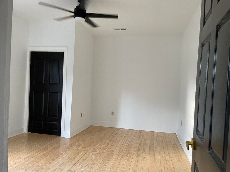 Bedroom #4 - 140 W Clay St