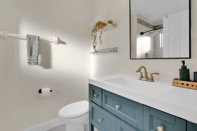 Building Photo - 2156 Brancaster Cir