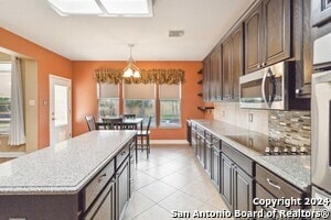Building Photo - 26311 Stefnianne St