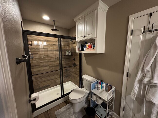 Building Photo - 21 Kasidyann Ct