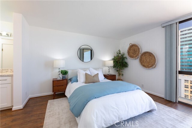 Building Photo - 1750 E Ocean Blvd