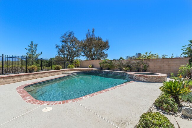 Building Photo - 42994 Agena St