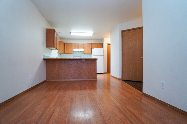 Building Photo - 82 3rd St