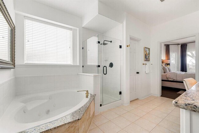 Building Photo - 1230 Ventura Canyon Dr