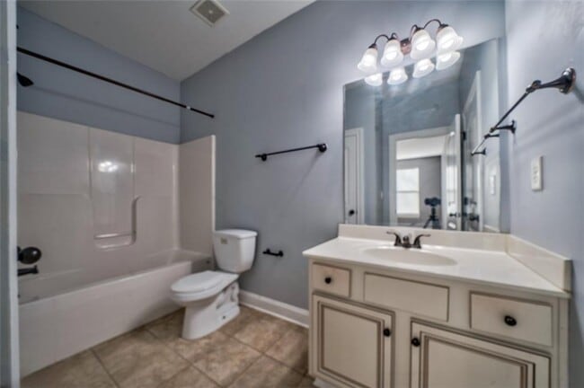 Building Photo - 5390 Breckinridge Ln