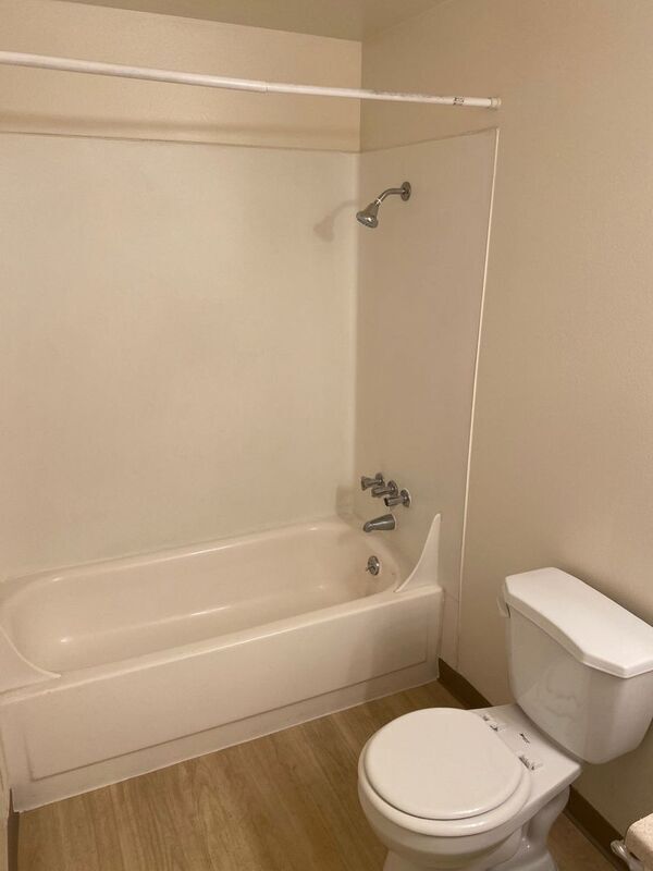 Building Photo - 479 Senate St NW