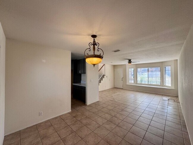Building Photo - Spacious 3 Bedroom Menifee Home with Bonus...