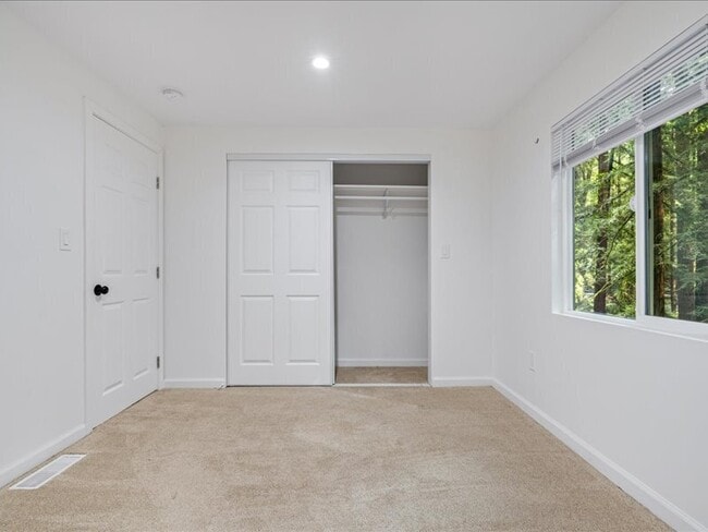 Building Photo - 14842 Canyon 1 Rd