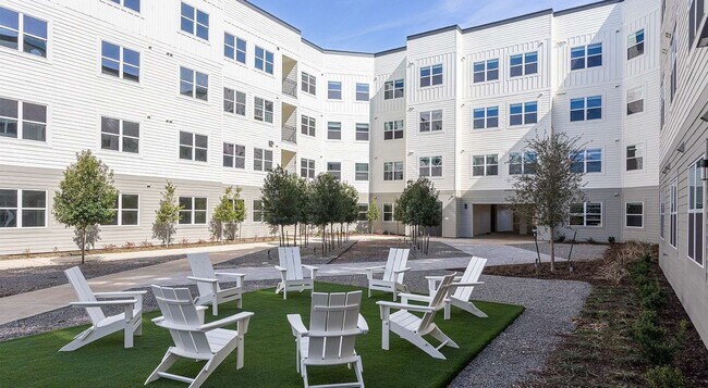 Building Photo - 22540 Merchants Way