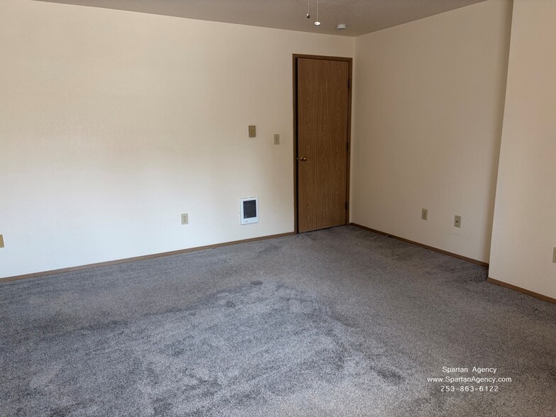 Building Photo - 5411 99th Street Ct E