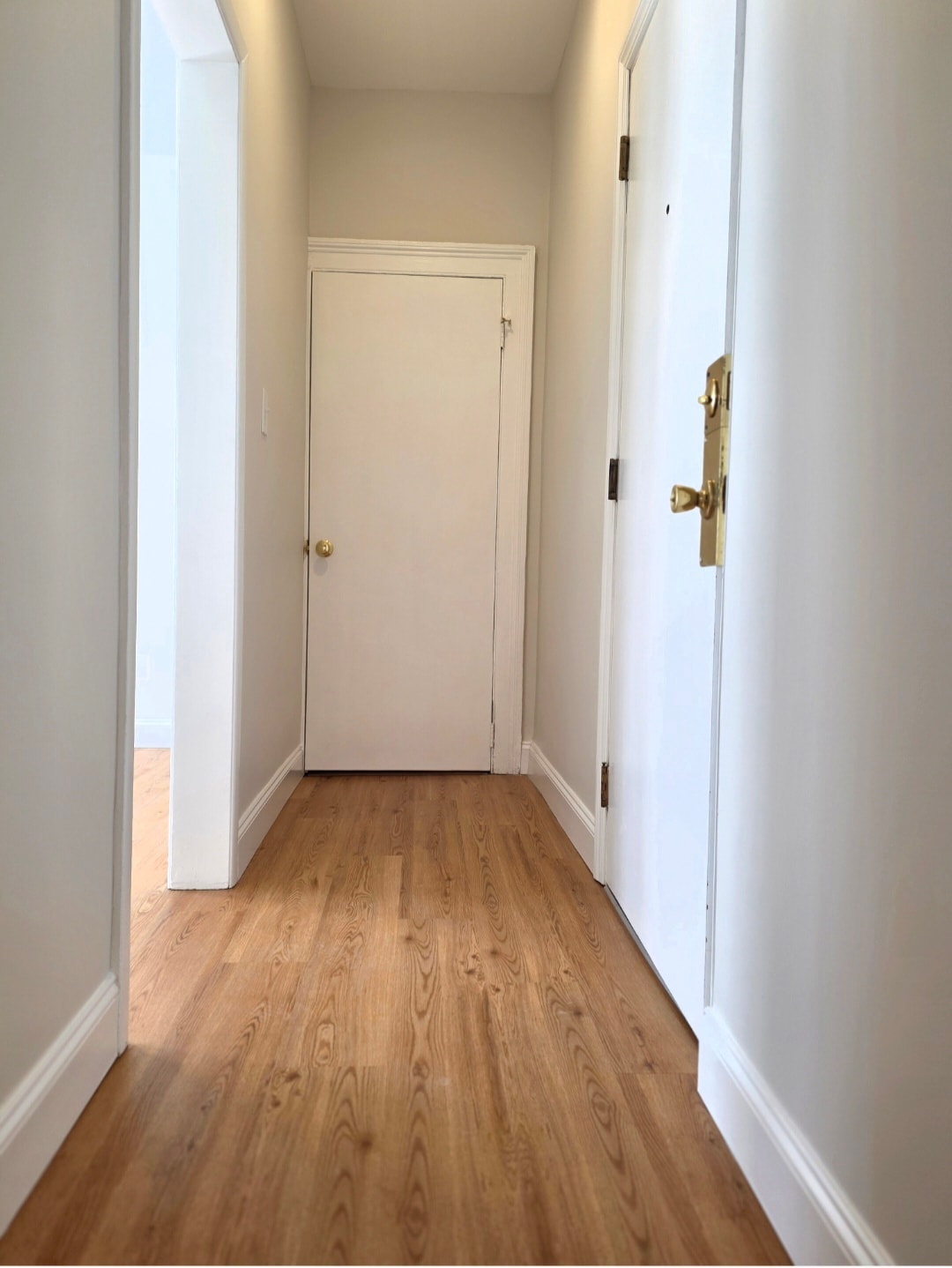 Building Photo - 29 S Adelaide Ave