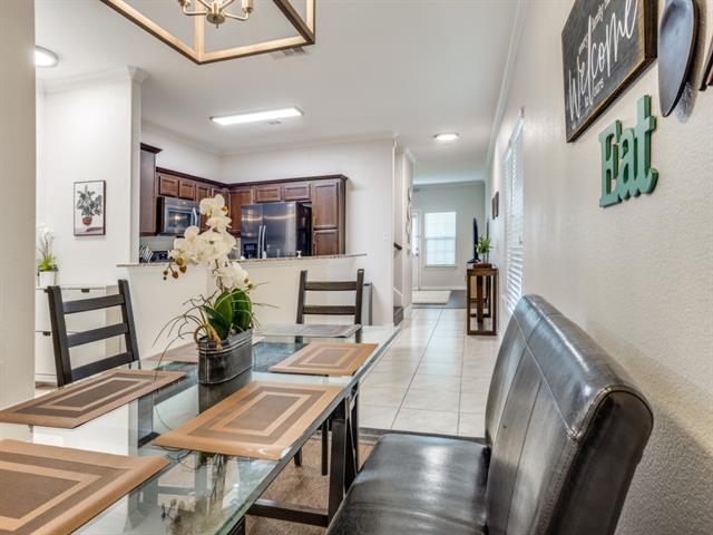 Building Photo - 1547 Cozy Dr
