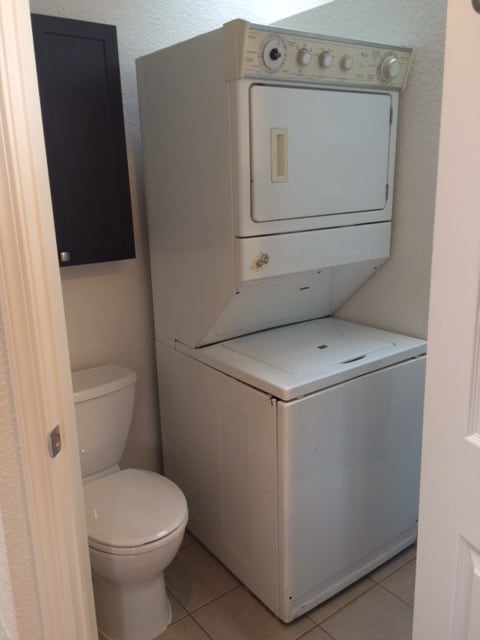 Building Photo - McKinley Rental