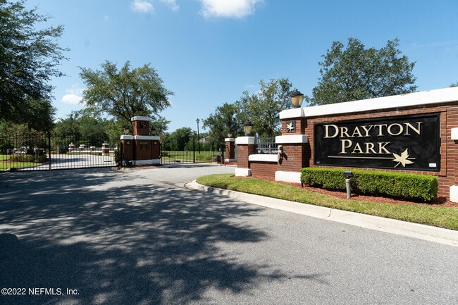 Building Photo - 3526 Twisted Tree Ln