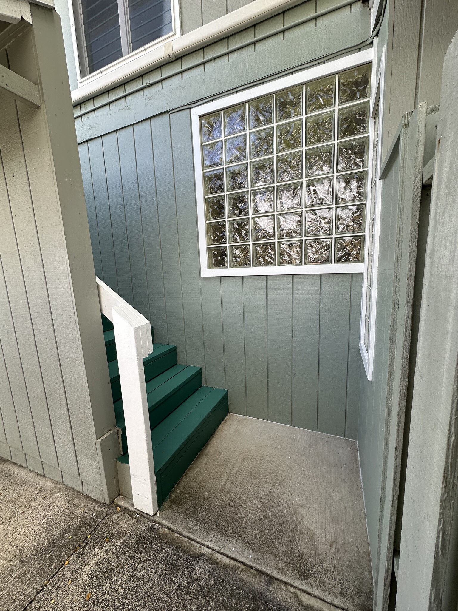 Building Photo - 1050 Kainui Dr