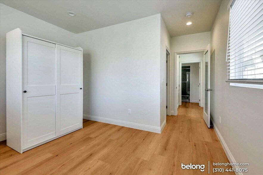 Building Photo - 2205 Camden Ave