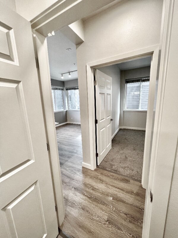 Building Photo - 2330 Yakima Ct