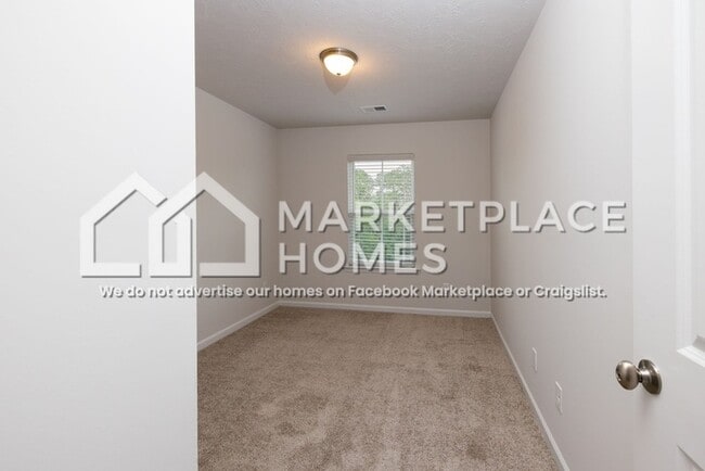 Building Photo - 3418 Briar Rose Ct