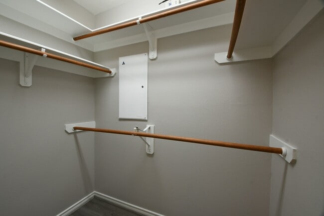 Building Photo - 20939 Jessica Rose Ln