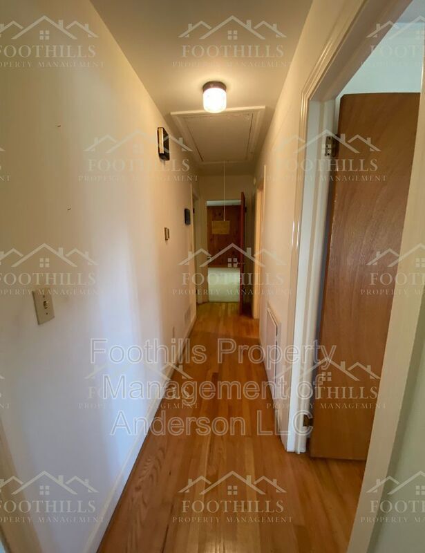 Building Photo - 1221 Melton Rd