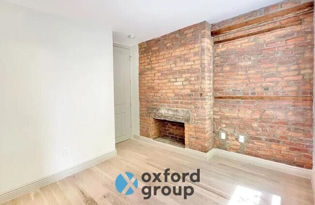 Building Photo - 1 bedroom in NEW YORK NY 10011