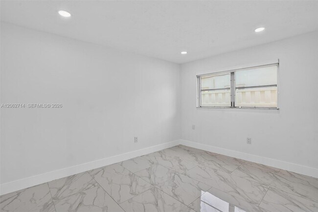 Building Photo - 9531 NW 20th Pl
