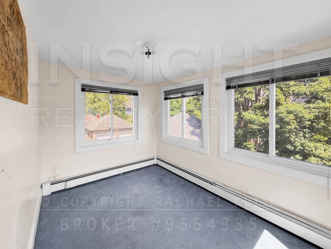 Building Photo - 61 Moraine St