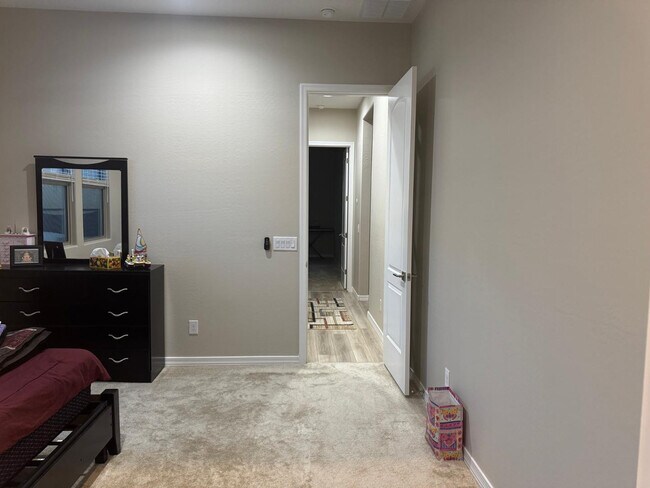 Building Photo - 5525 W Banff Ln.