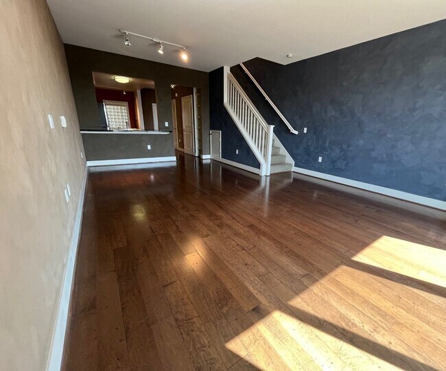 Building Photo - 1556 Brunswig Ln