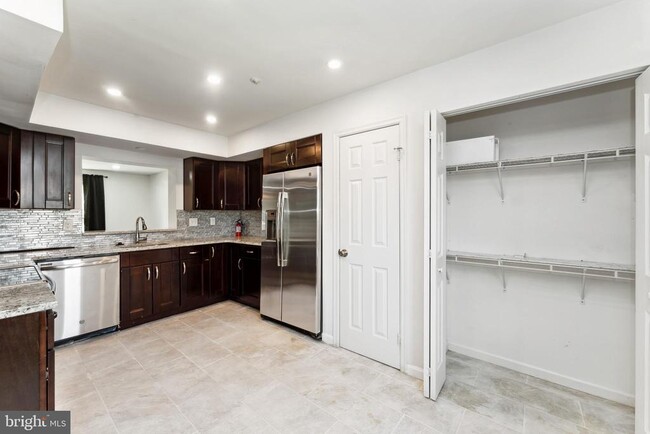 Building Photo - 12616 Wrightwood Ct