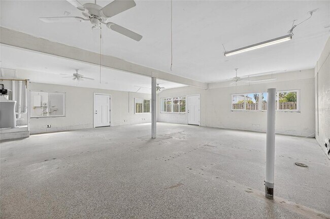 Building Photo - 775 182nd Ave E