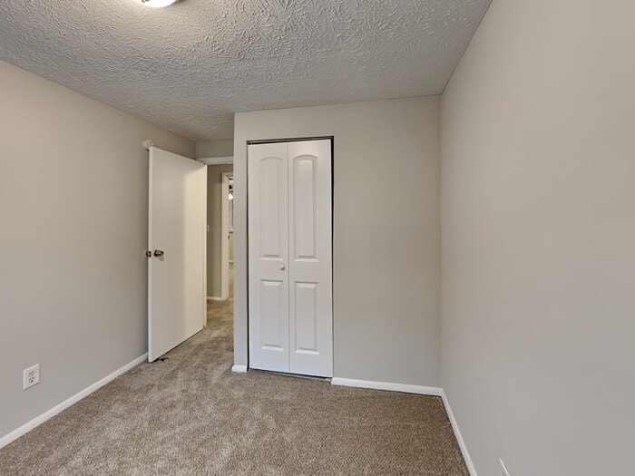 Building Photo - 4784 White Oak Trail