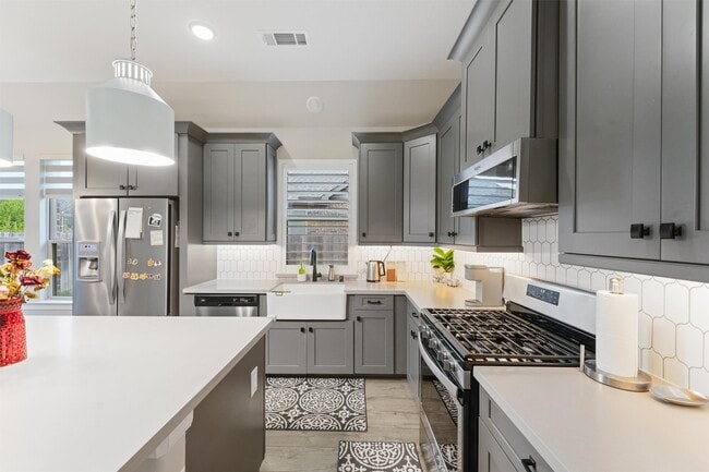 Building Photo - 23626 Providence Ridge Trail