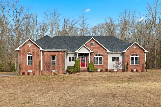 Building Photo - 14116 Spruce Ave