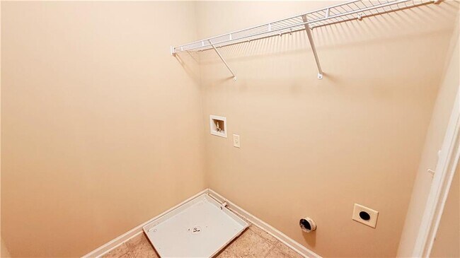 Building Photo - 2755 Morgan Glen Rd NE