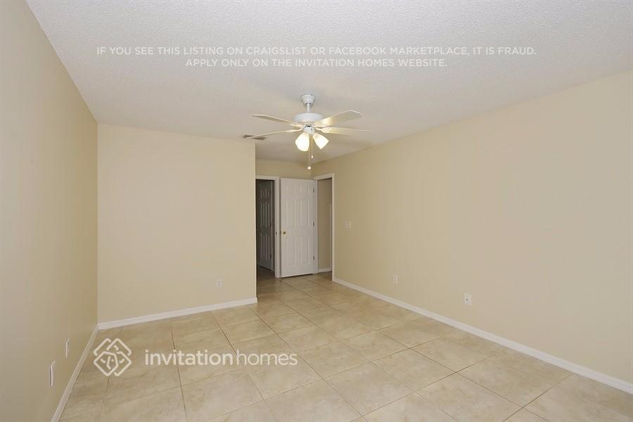 Building Photo - 422 Downing Cir