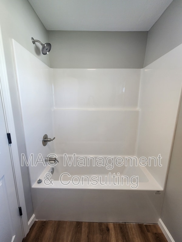 Building Photo - 4680 S Grundy Quarles Hwy