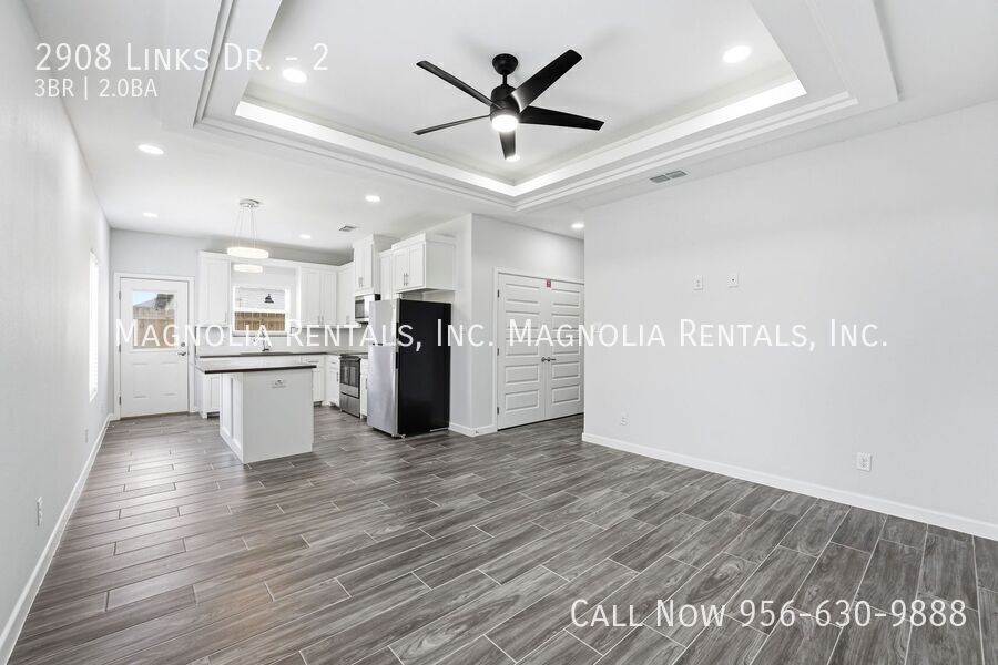 Building Photo - 2908 S Links Dr