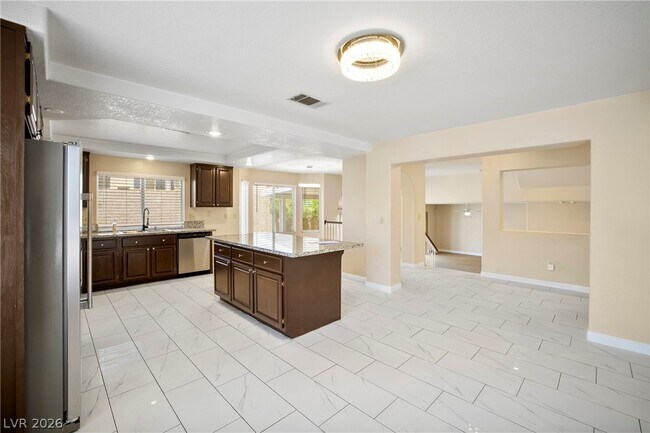 Building Photo - 3775 Emerald Bay Cir