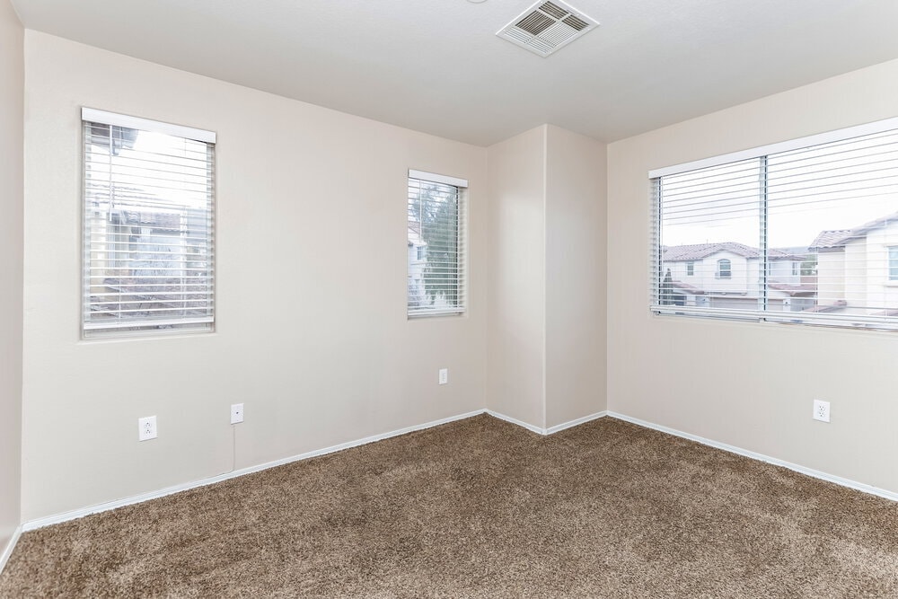 Building Photo - 10425 Concetta Ave