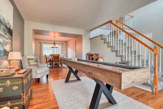 Building Photo - Updated 4 bedroom west Colorado Springs home