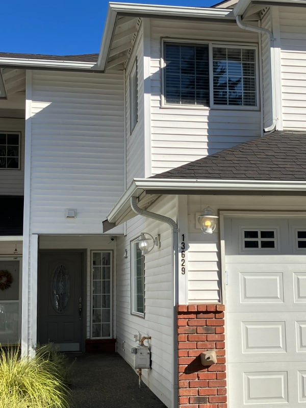 Building Photo - 13629 56th Ave SE