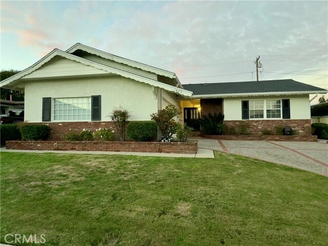 Primary Photo - 1825 Valleta Dr