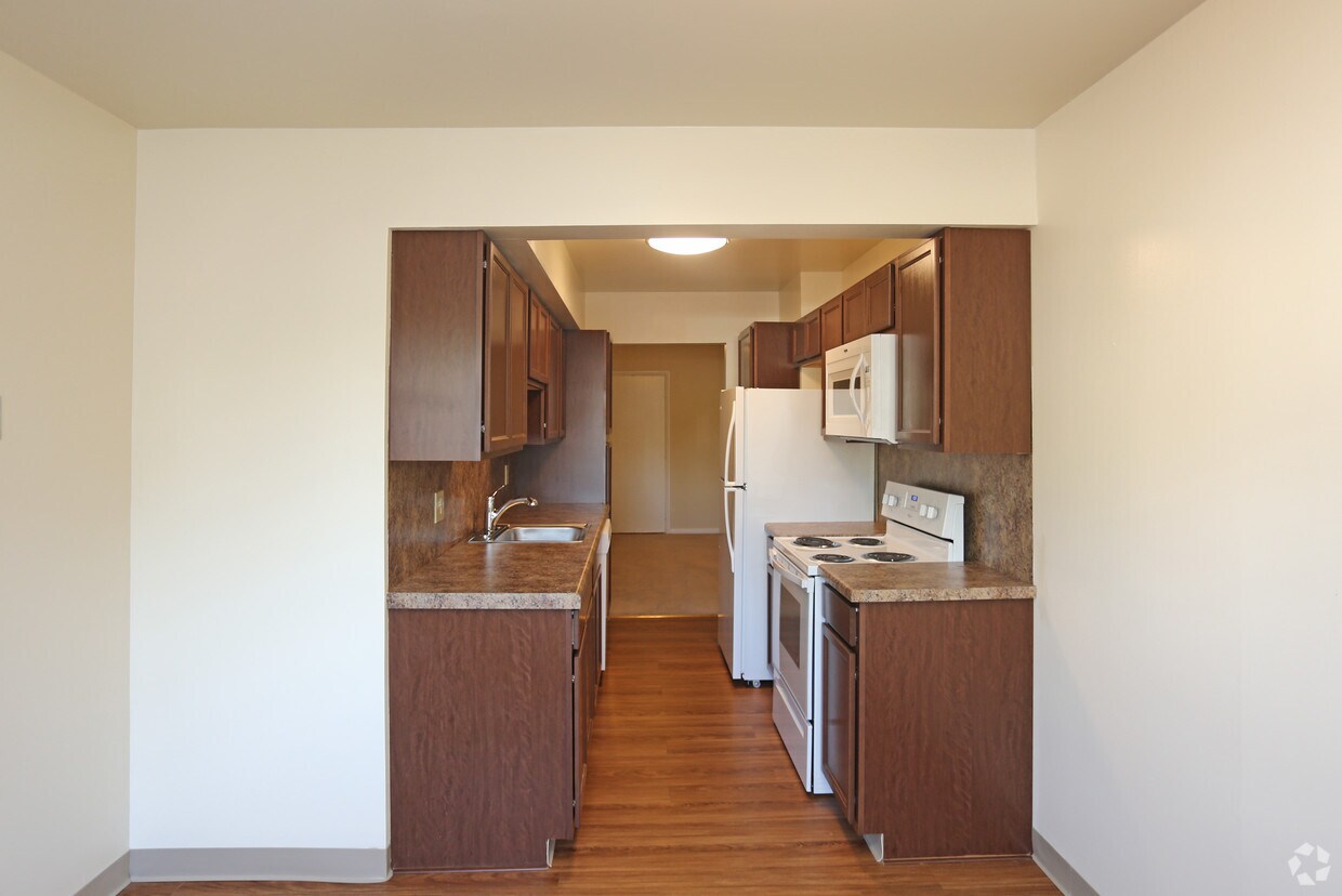 Presidential Townhome Rentals Guilderland Presidential Townhome Rentals Guilderland