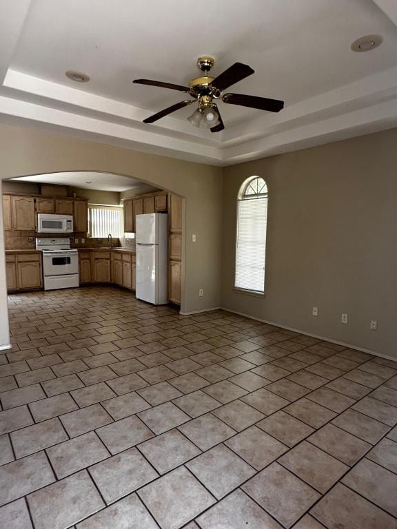 Building Photo - 1716 Agua Fina Ave