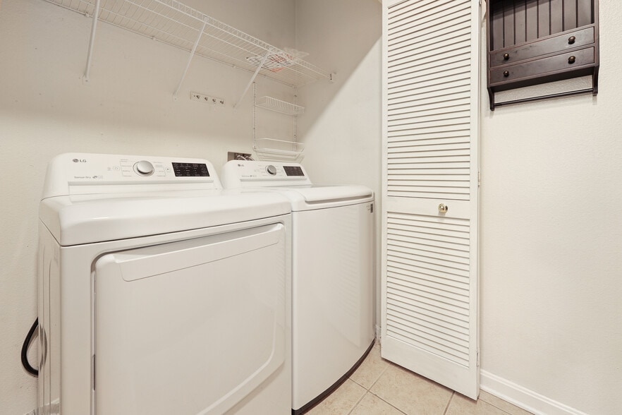 Building Photo - 13152 Marcey Creek Rd