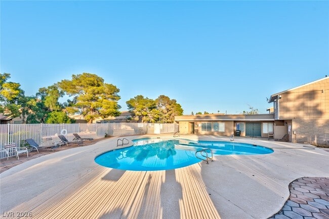 Building Photo - 5198 Greene Ln